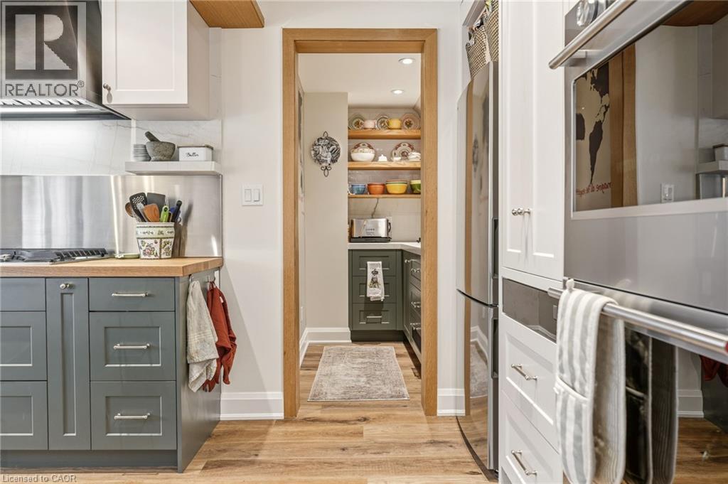 7 Central Park Avenue, Dundas, Ontario  L9H 2M5 - Photo 9 - 40822532