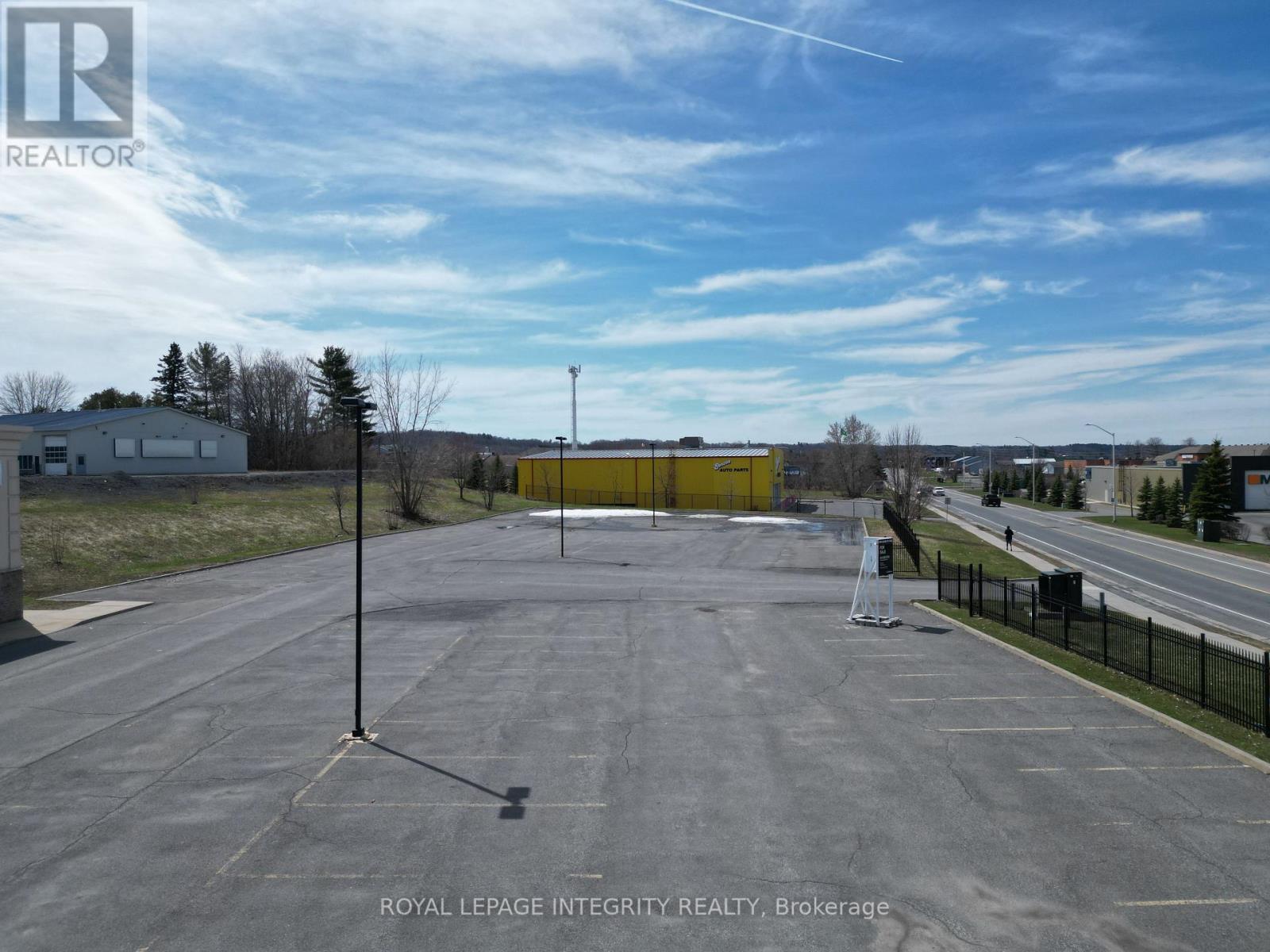 2747 Chamberland Street, Clarence-Rockland, Ontario  K4K 0B2 - Photo 40 - X12722372