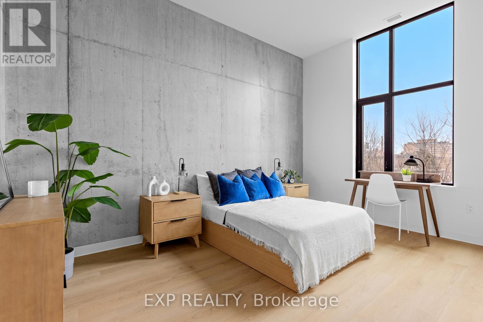 101 Champagne Avenue S, Ottawa, Ontario  K1S 4P3 - Photo 4 - X13012612