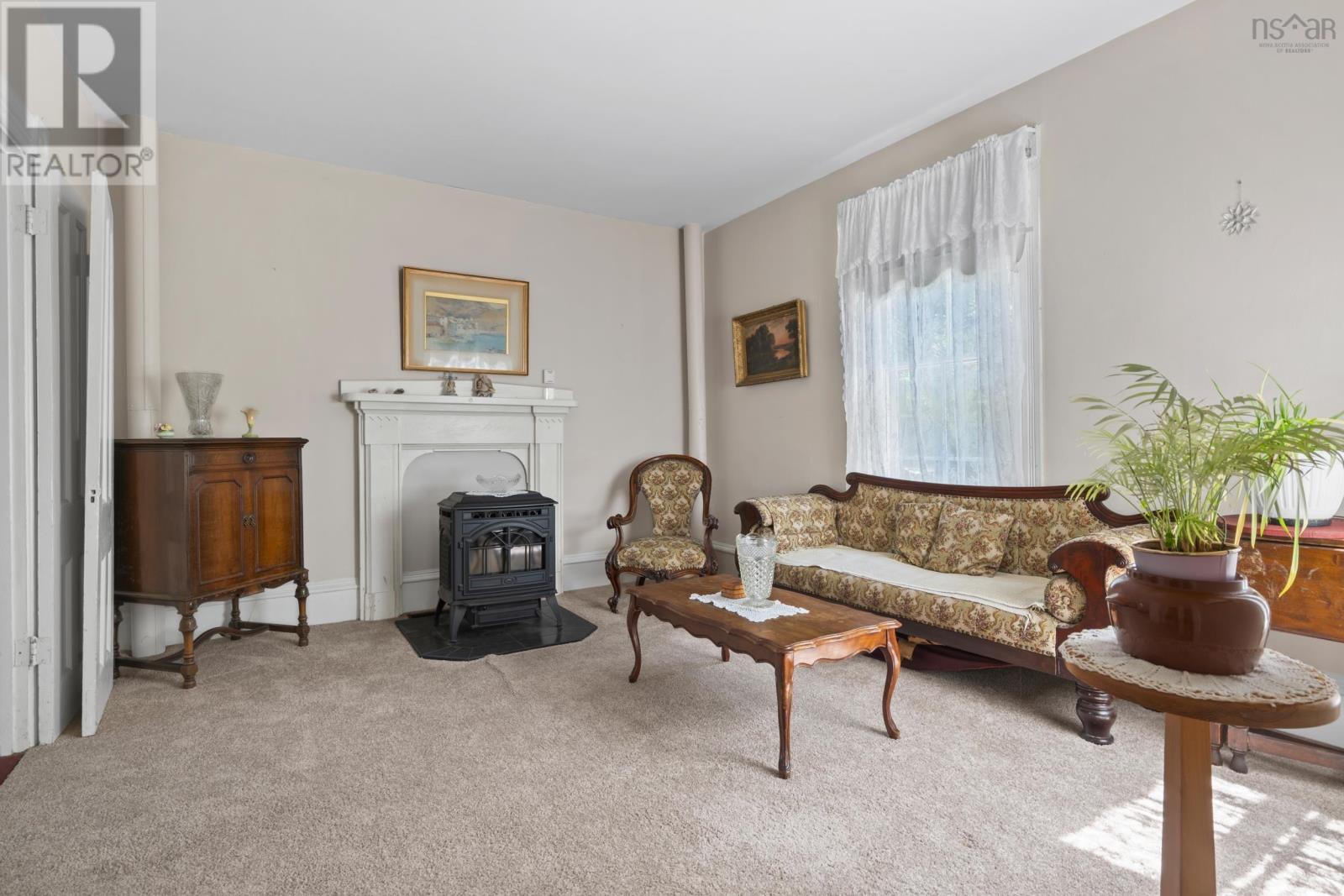 149 Duke Street, Chester, Nova Scotia  B0J 1J0 - Photo 10 - 202601279