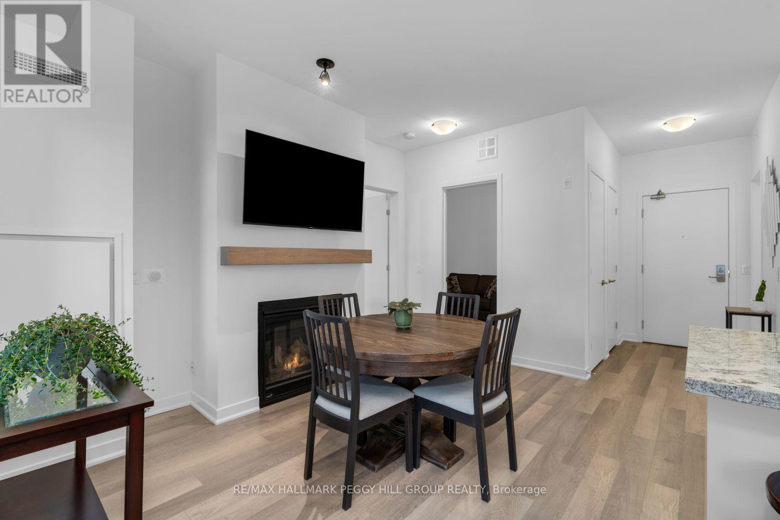 408 - 40 Horseshoe Boulevard, Oro-Medonte, Ontario  L4M 4Y8 - Photo 4 - S13024618