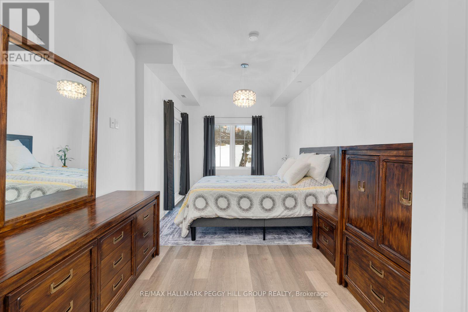 408 - 40 Horseshoe Boulevard, Oro-Medonte, Ontario  L4M 4Y8 - Photo 8 - S13024618