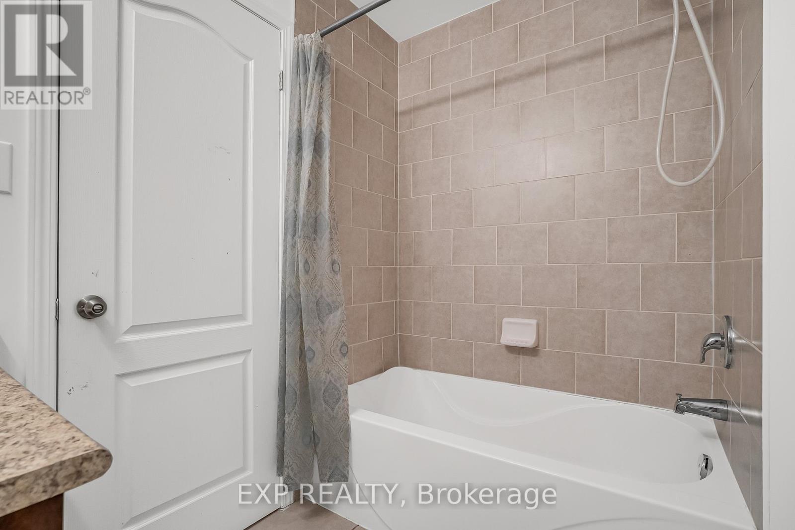 6 - 75 Prince William Way, Barrie (Innis-Shore), Ontario  L4M 0A1 - Photo 37 - S13024656