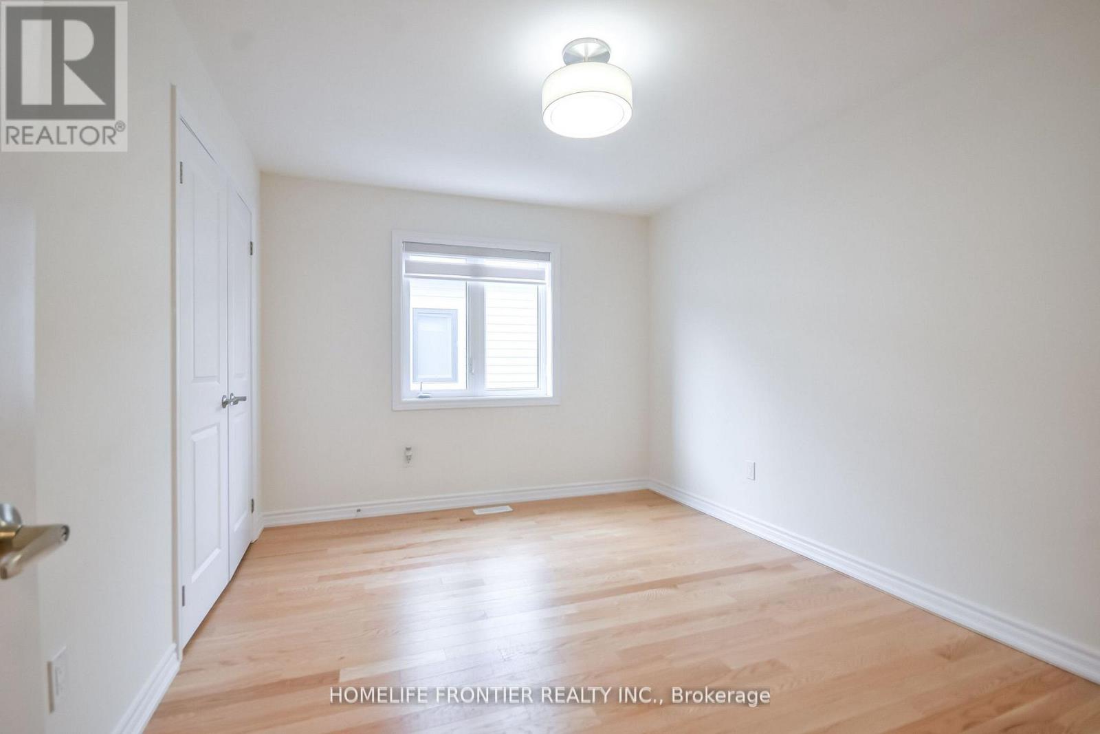 27 Bannister Road Se, Barrie, Ontario  L9J 0L5 - Photo 35 - S13024732