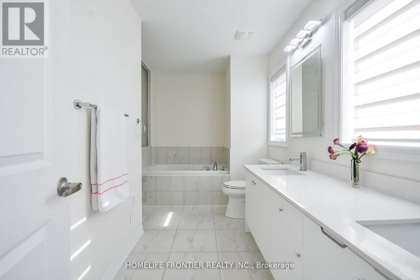 27 Bannister Road Se, Barrie, Ontario  L9J 0L5 - Photo 38 - S13024732