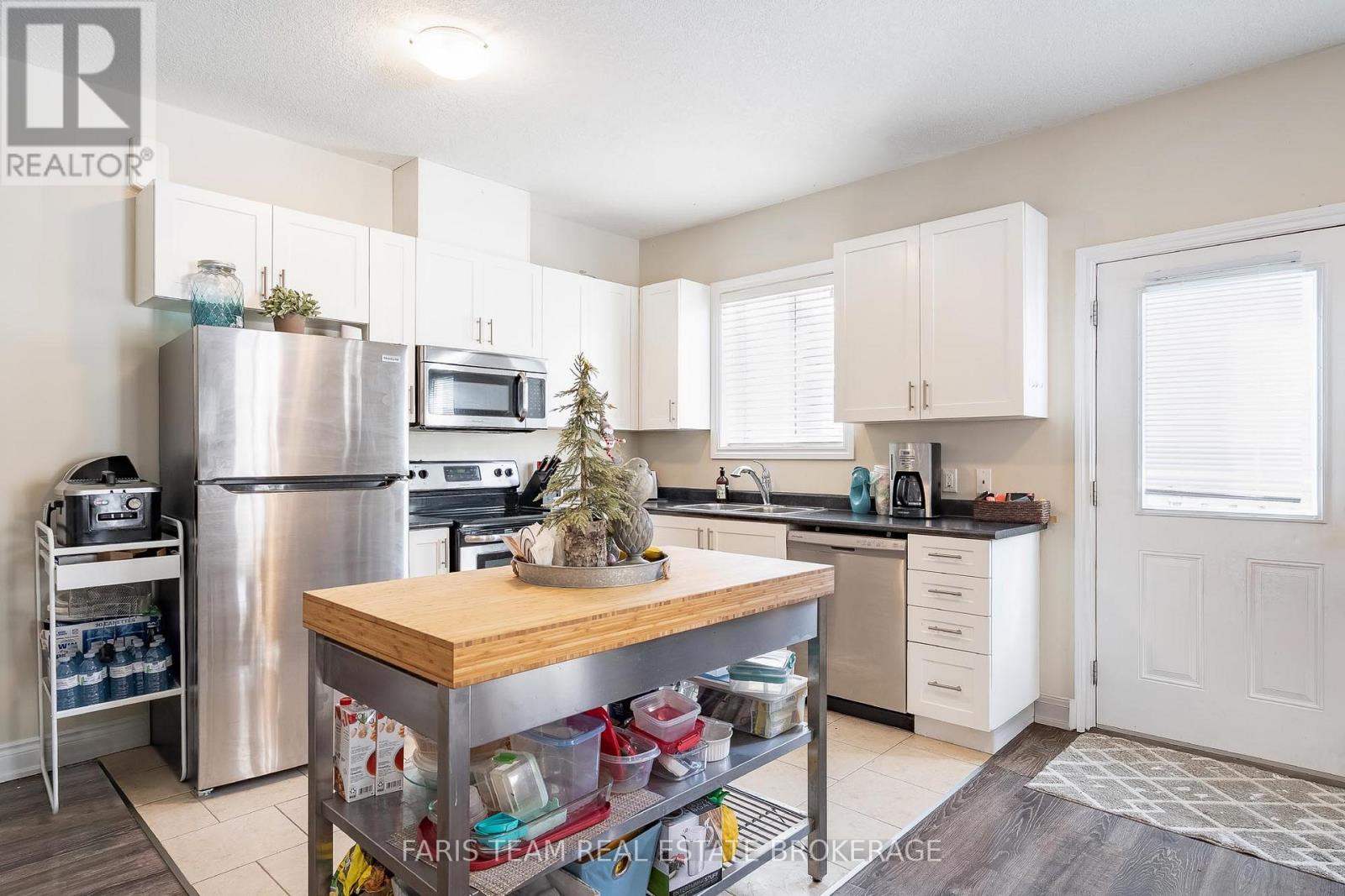 3114 Emperor Drive, Orillia, Ontario  L3V 0G4 - Photo 4 - S13024734