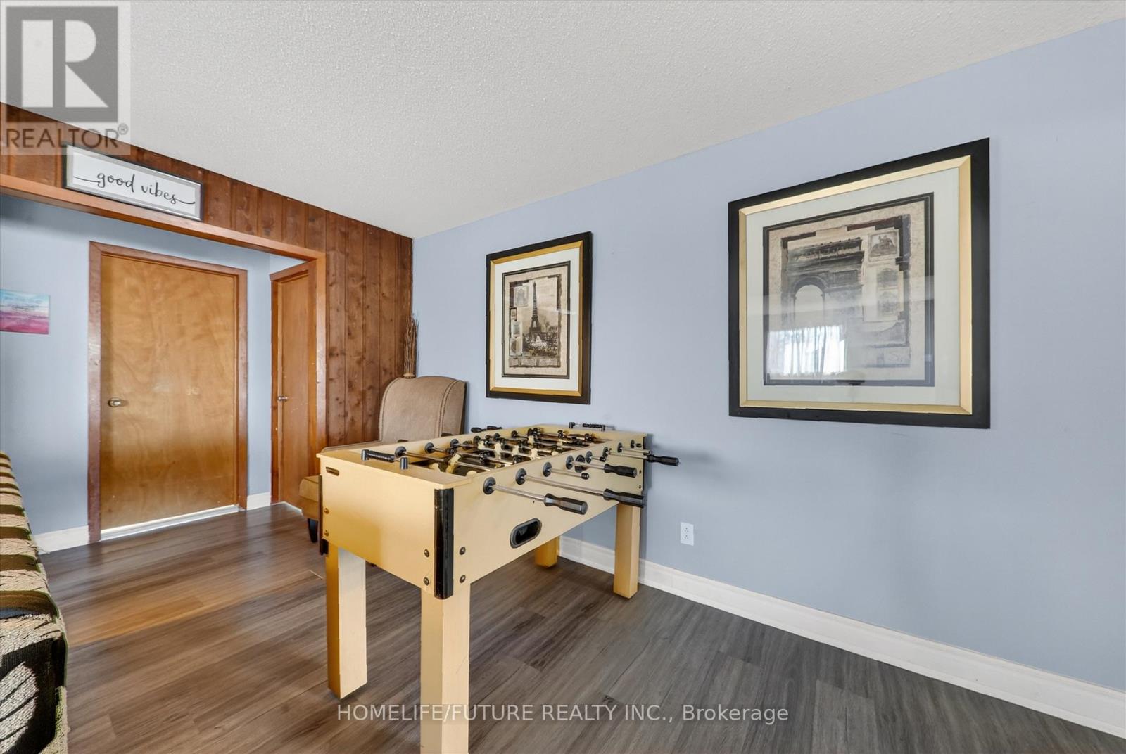 1200 Mosley Street, Wasaga Beach, Ontario  L9Z 2E7 - Photo 17 - S13024742