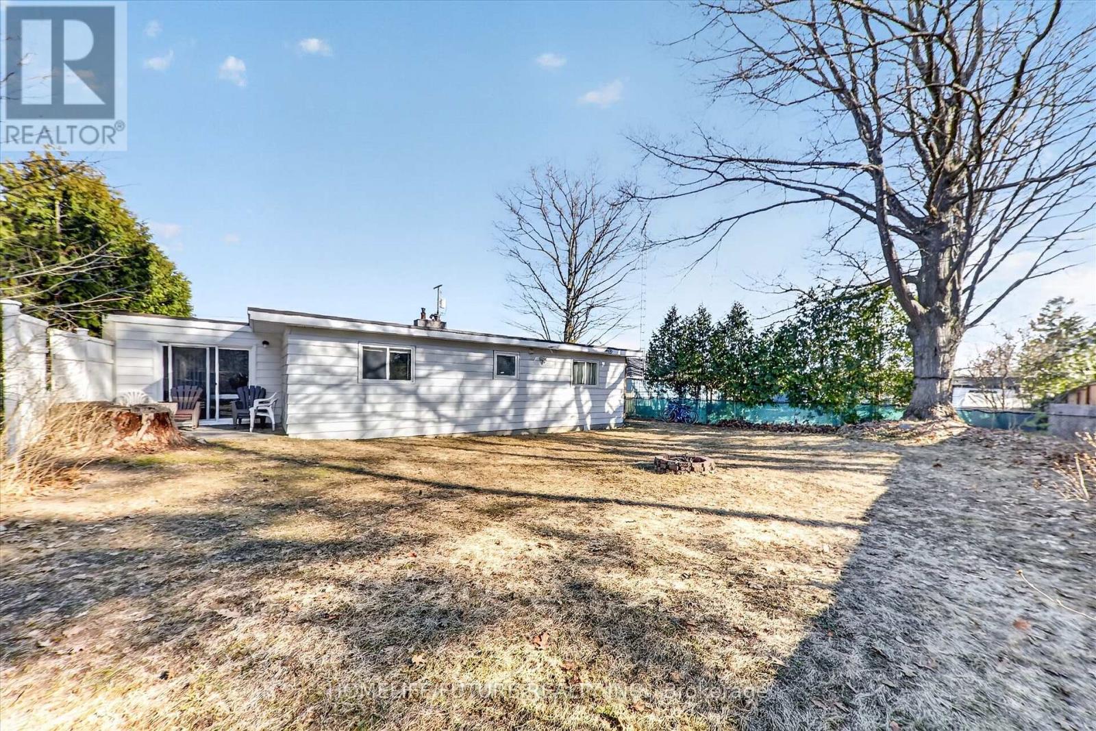 1200 Mosley Street, Wasaga Beach, Ontario  L9Z 2E7 - Photo 34 - S13024742