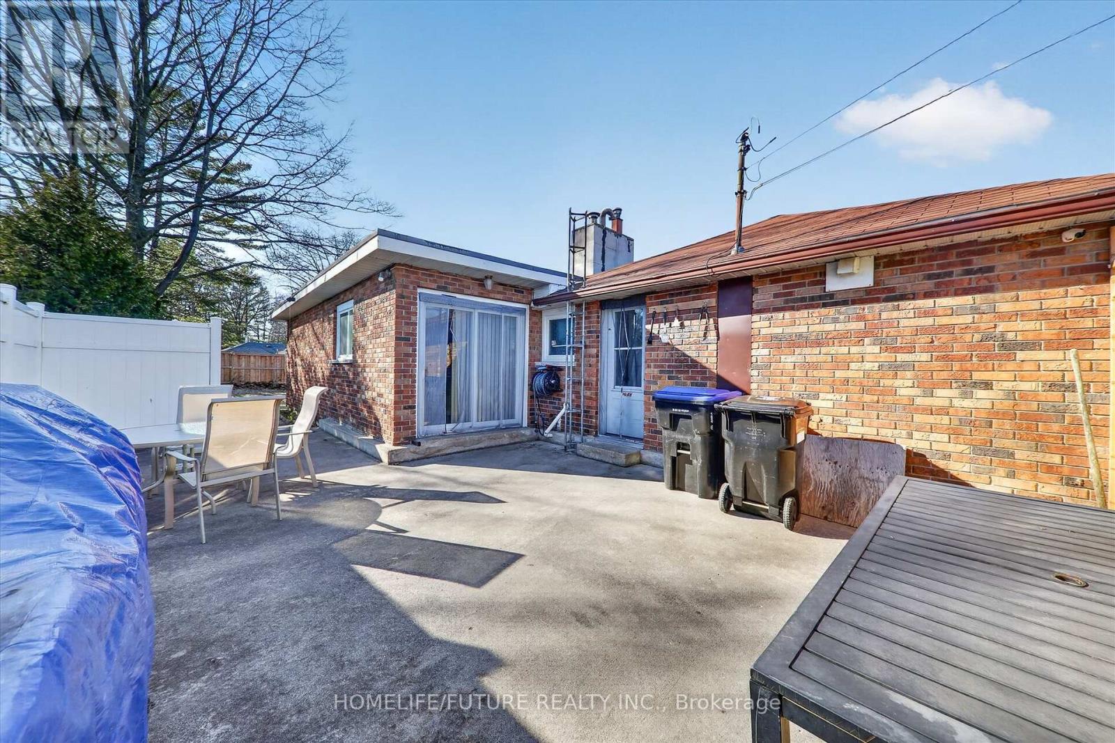 1200 Mosley Street, Wasaga Beach, Ontario  L9Z 2E7 - Photo 38 - S13024742