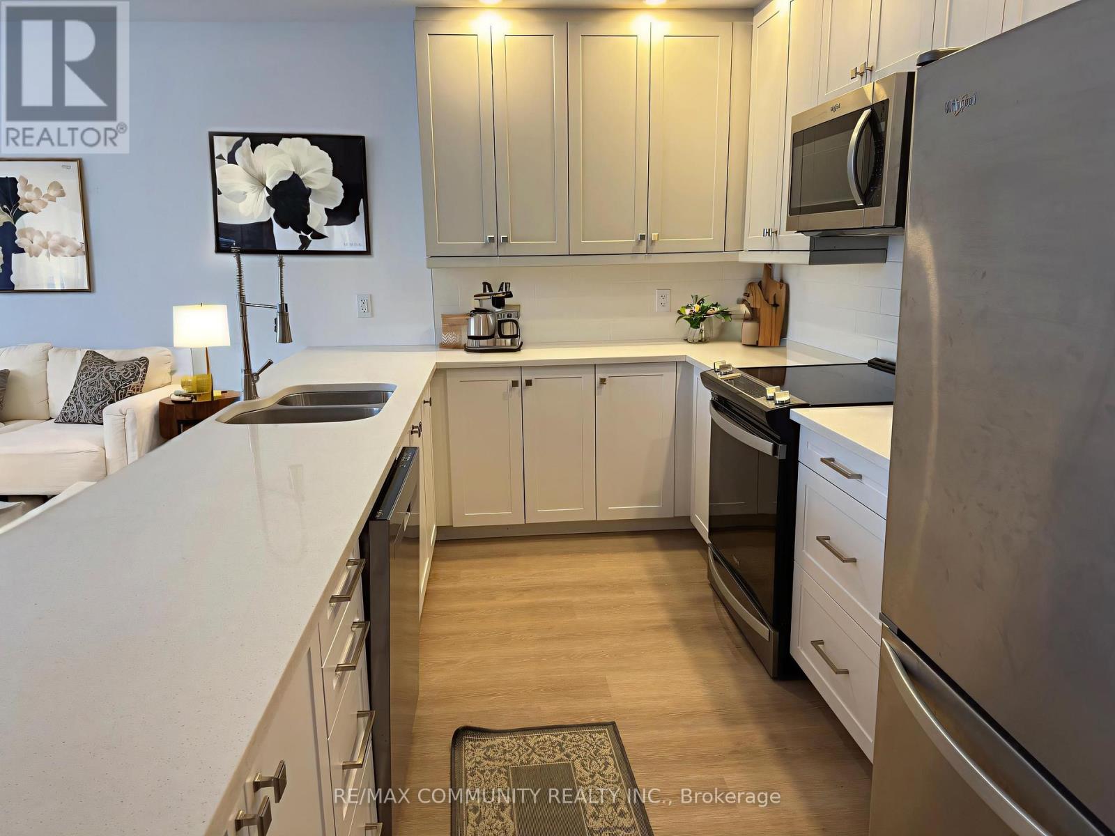 31 Discovery Trail, Midland, Ontario  L4R 0H3 - Photo 4 - S13024800