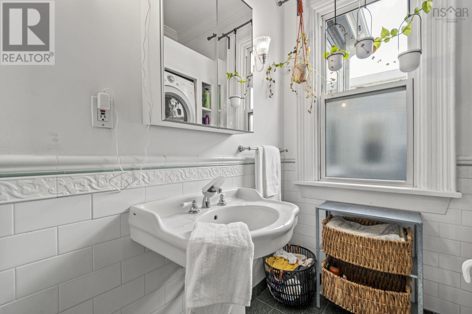 1378 Robie Street, Halifax, Nova Scotia  B3H 3E2 - Photo 45 - 202604580