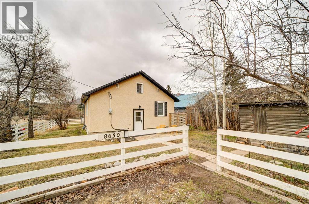 8630 17 Avenue, Coleman, Alberta  T0K 0M0 - Photo 41 - A2300593