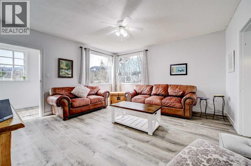 8630 17 Avenue, Coleman, Alberta  T0K 0M0 - Photo 15 - A2300593