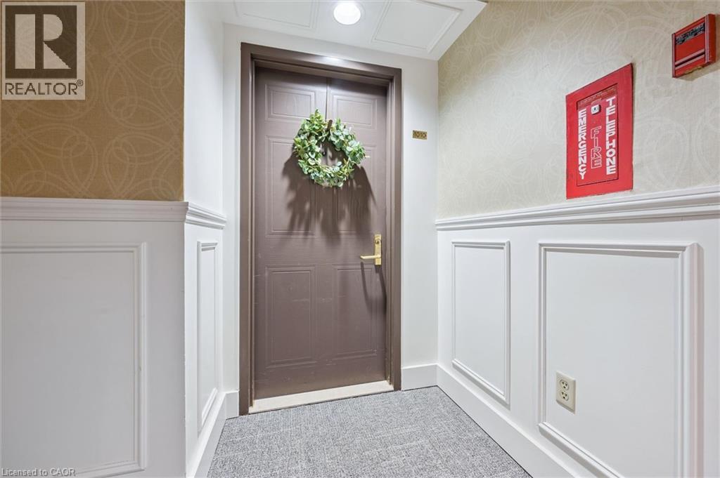 265 Westcourt Place Unit# 1010, Waterloo, Ontario  N2L 6E4 - Photo 3 - 40818653