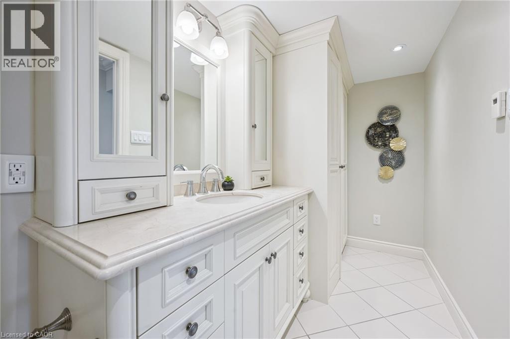 265 Westcourt Place Unit# 1010, Waterloo, Ontario  N2L 6E4 - Photo 20 - 40818653