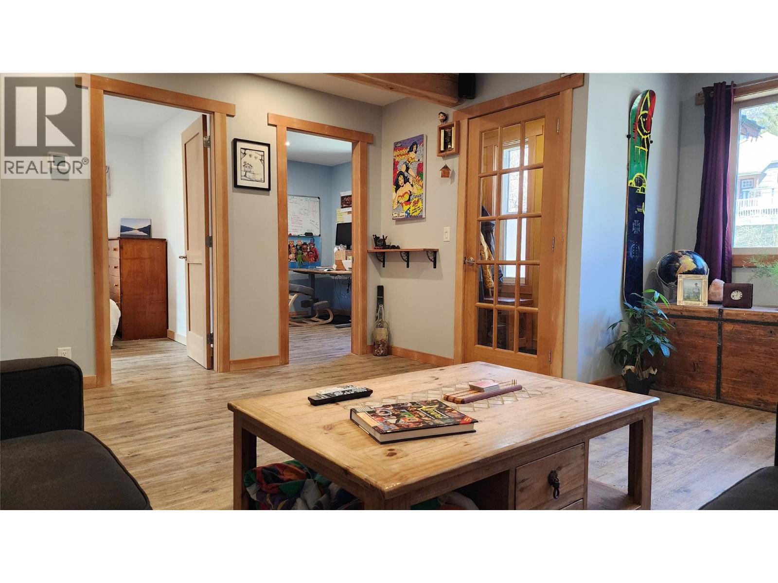 1675 Leroi Avenue, Rossland, British Columbia  V0G 1Y0 - Photo 4 - 10382537