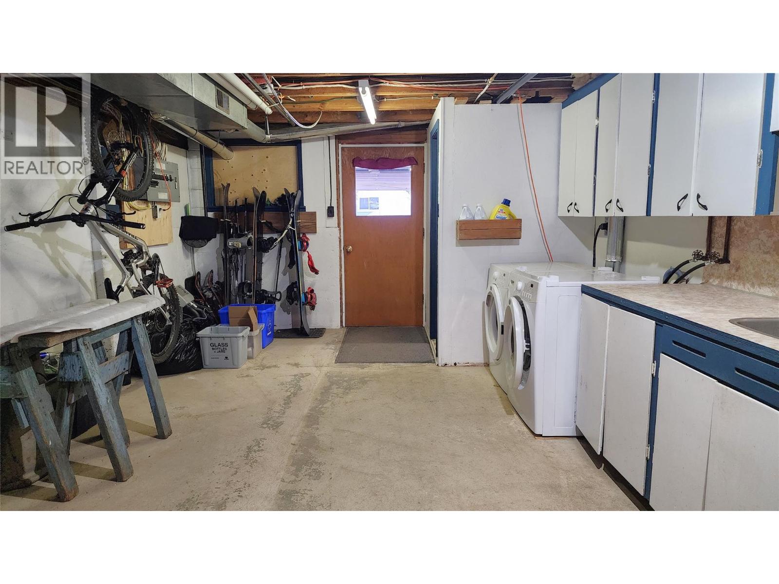 1675 Leroi Avenue, Rossland, British Columbia  V0G 1Y0 - Photo 38 - 10382537