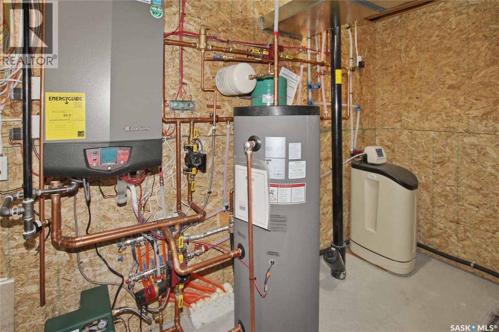 551 6th Avenue Se, Swift Current, Saskatchewan  S9H 3P5 - Photo 36 - SK033327