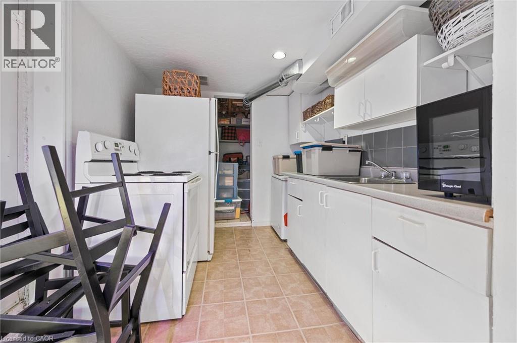 30 Sheldon Avenue N, Kitchener, Ontario  N2H 3M2 - Photo 37 - 40821933