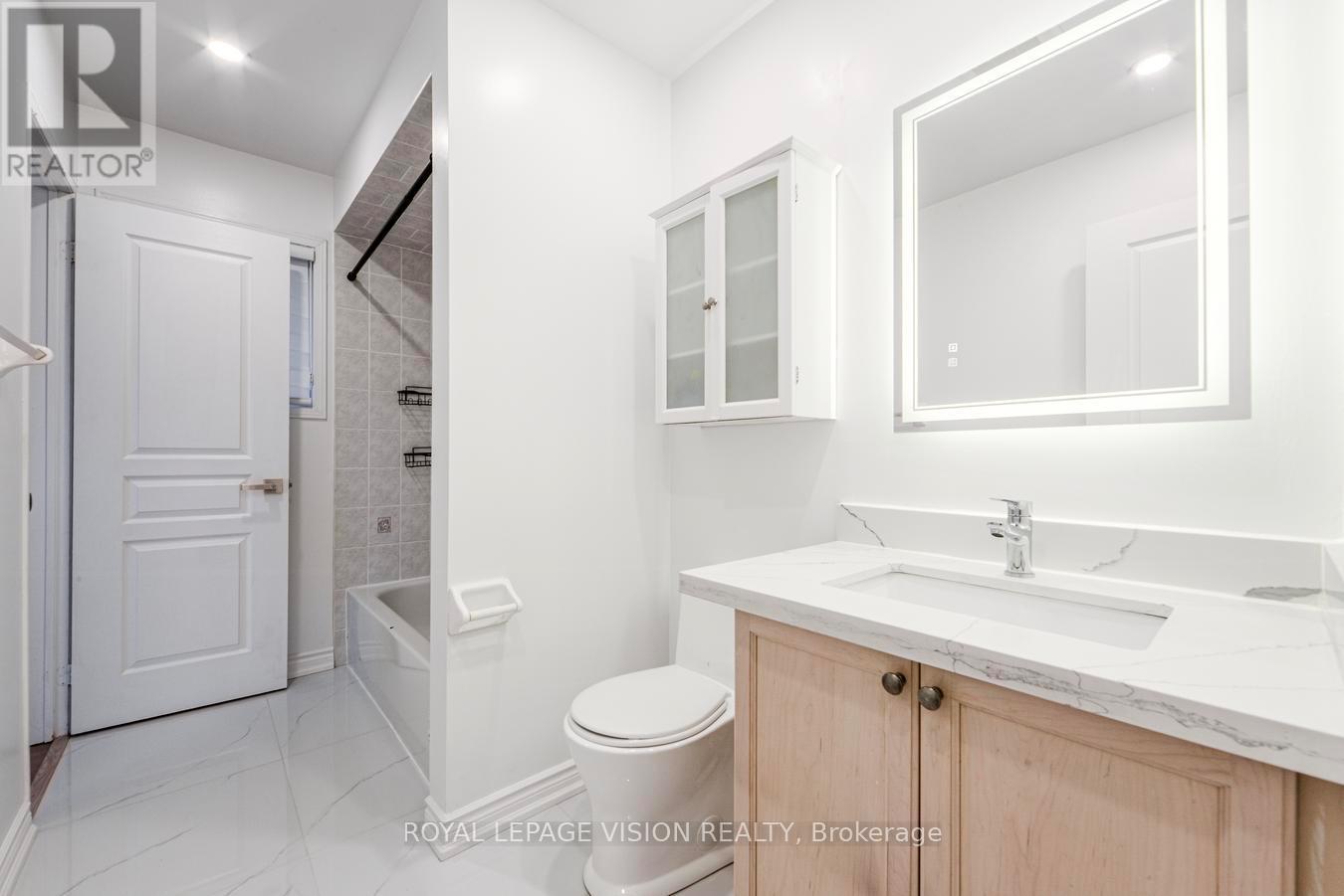 124 Alfred Paterson Drive, Markham, Ontario  L6E 1L5 - Photo 37 - N13000824