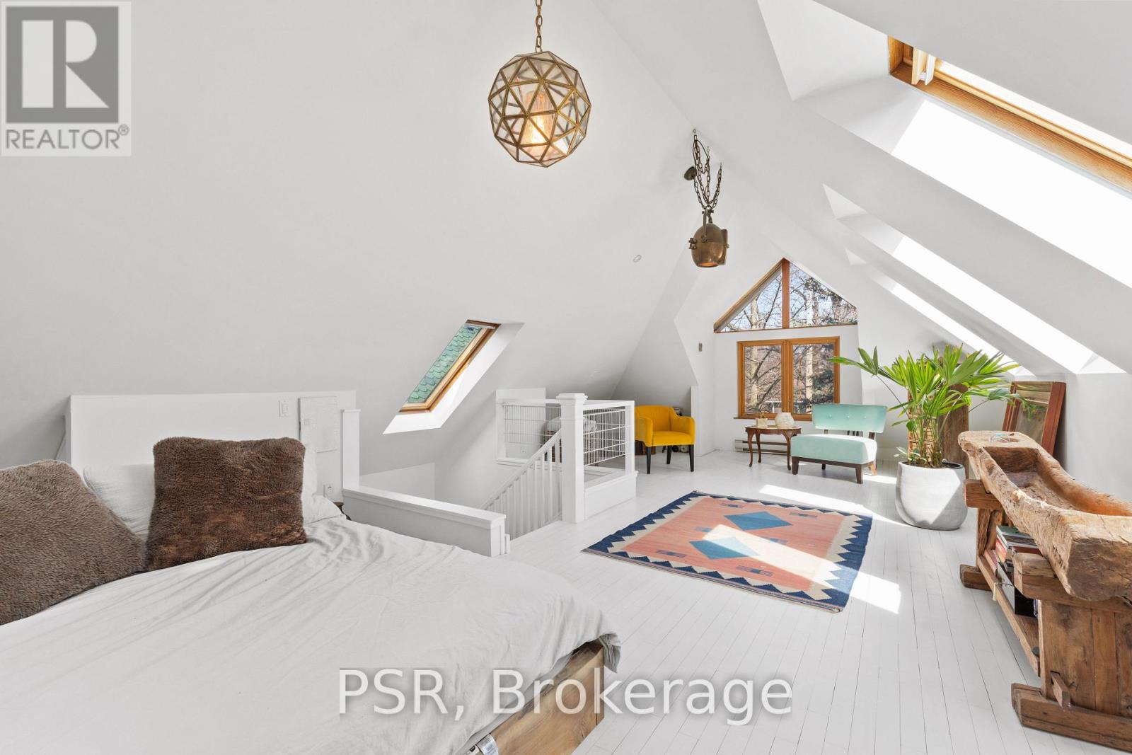 132 Indian Road, Toronto, Ontario  M6R 2V6 - Photo 25 - W13024516