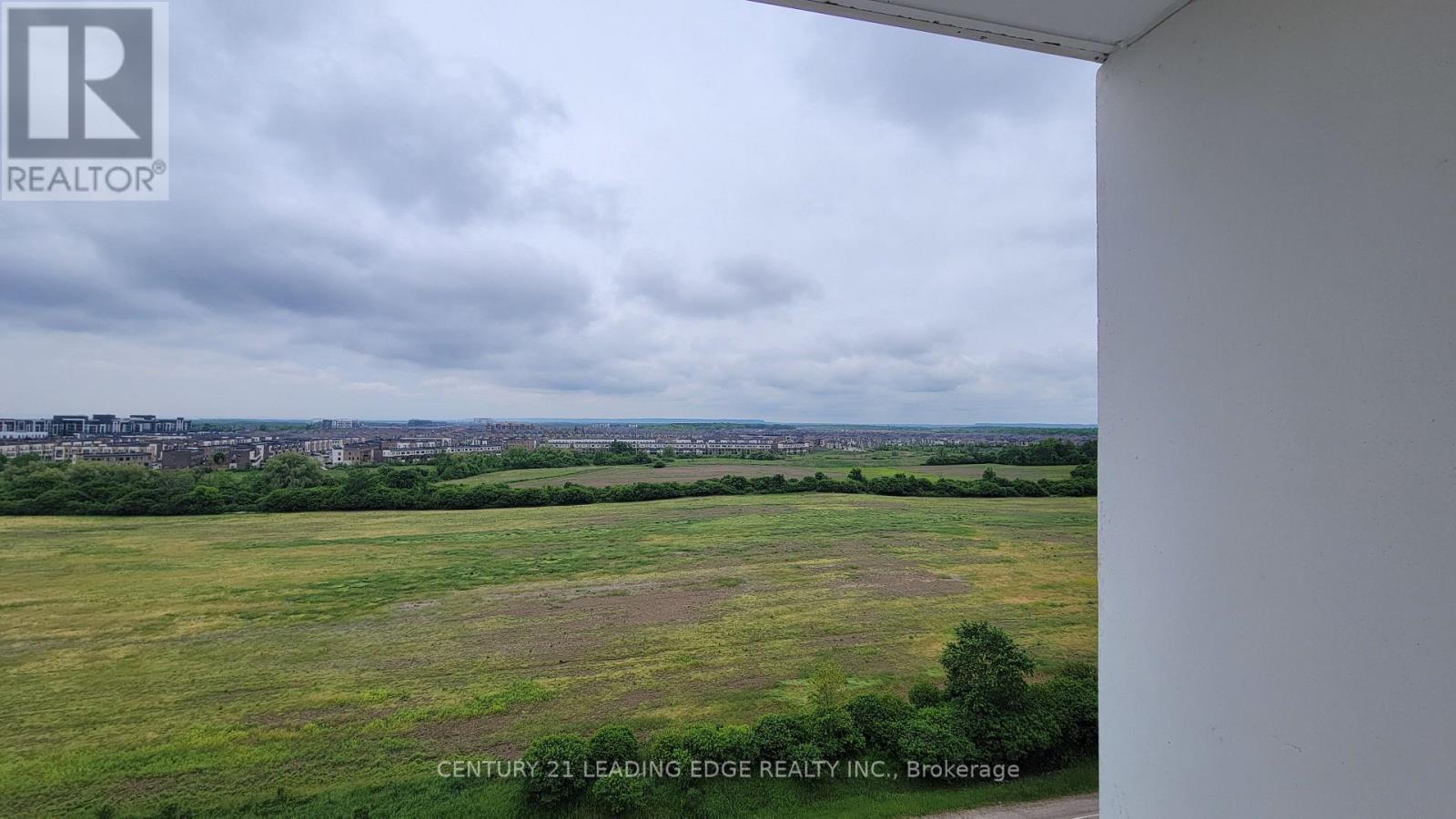 1003 - 345 Wheat Boom Drive, Oakville, Ontario  L6H 7X4 - Photo 6 - W13024520