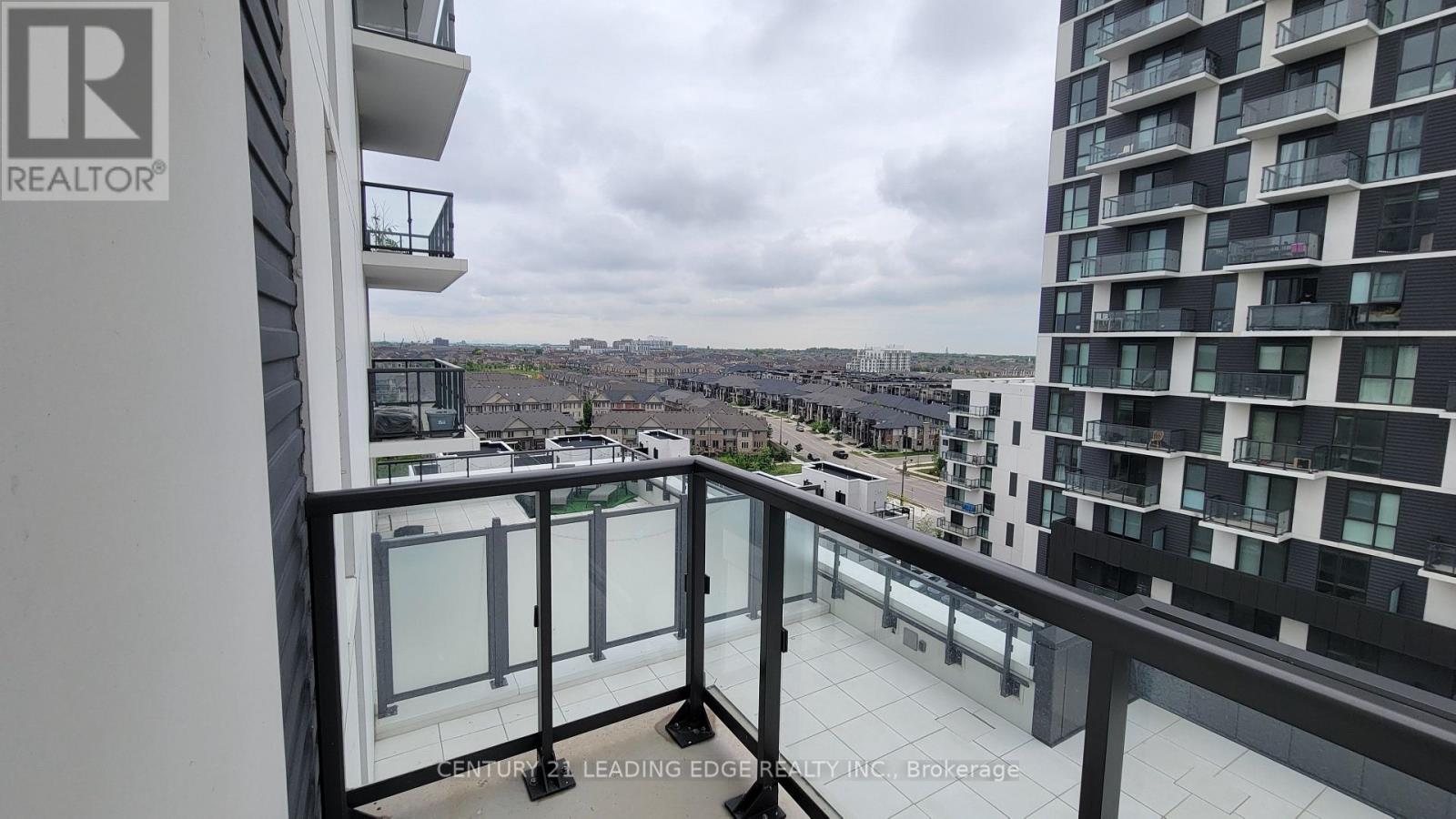 1003 - 345 Wheat Boom Drive, Oakville, Ontario  L6H 7X4 - Photo 7 - W13024520