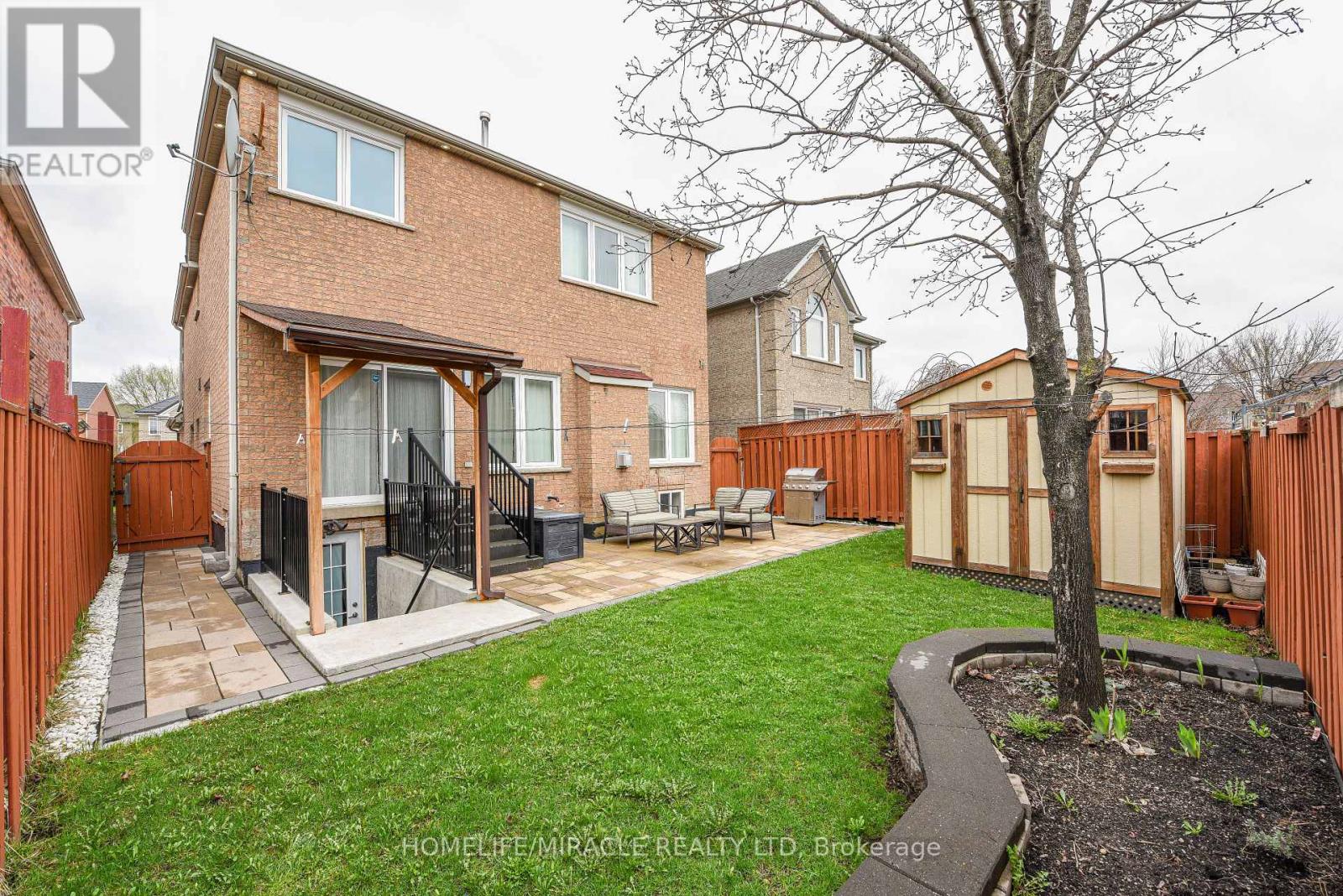 113 Seclusion Crescent, Brampton, Ontario  L6R 1K8 - Photo 48 - W13024556