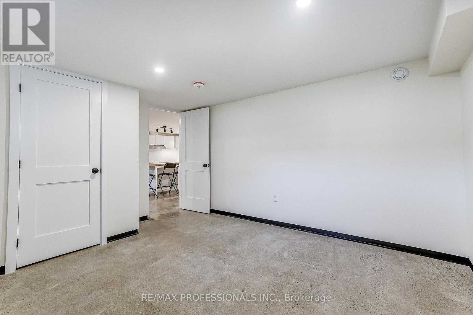 Bsmt - 9 Cashman Crescent, Toronto, Ontario  M6N 4M6 - Photo 22 - W13024642