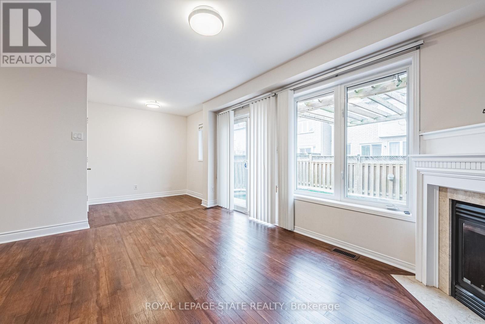 2412 Curtis Road, Burlington, Ontario  L7L 7M3 - Photo 10 - W13024650