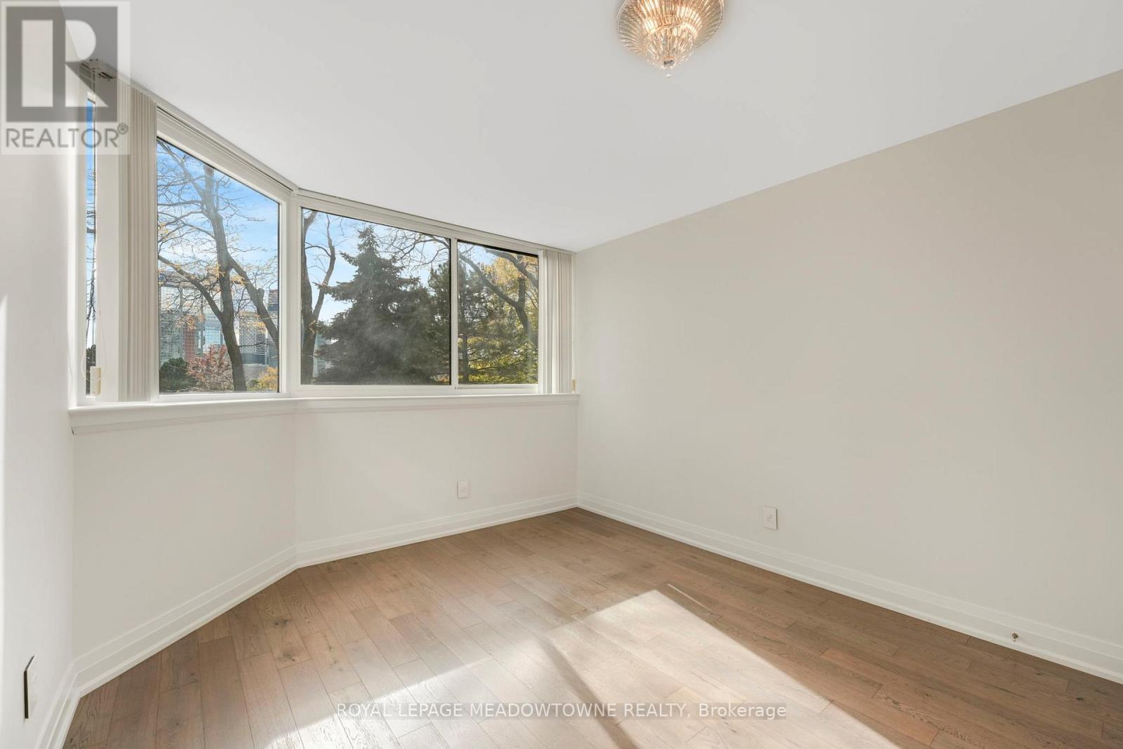 204 - 4235 Sherwoodtowne Boulevard E, Mississauga, Ontario  L4Z 1W3 - Photo 4 - W13024688