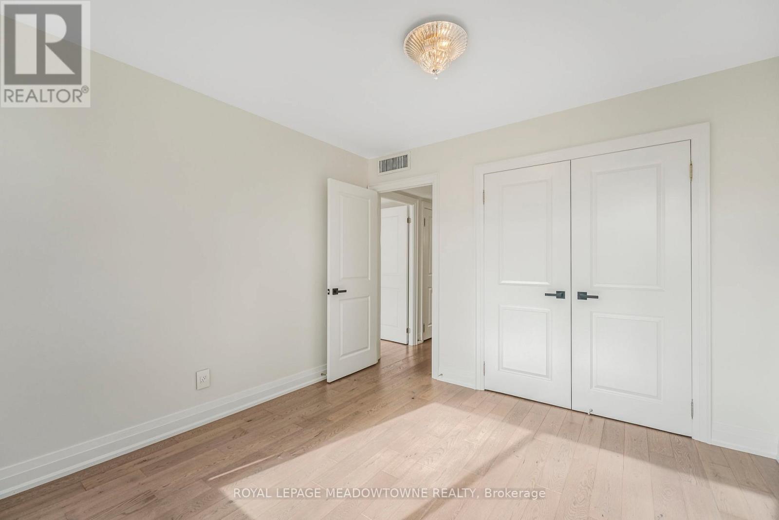 204 - 4235 Sherwoodtowne Boulevard E, Mississauga, Ontario  L4Z 1W3 - Photo 6 - W13024688