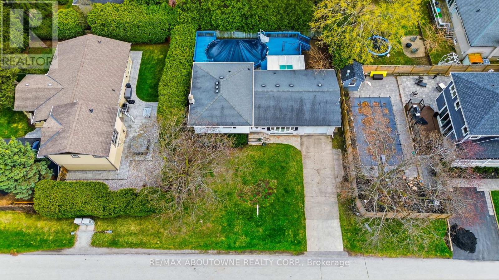 1100 Shaw Street, Oakville, Ontario  L6L 2R8 - Photo 3 - W13024694