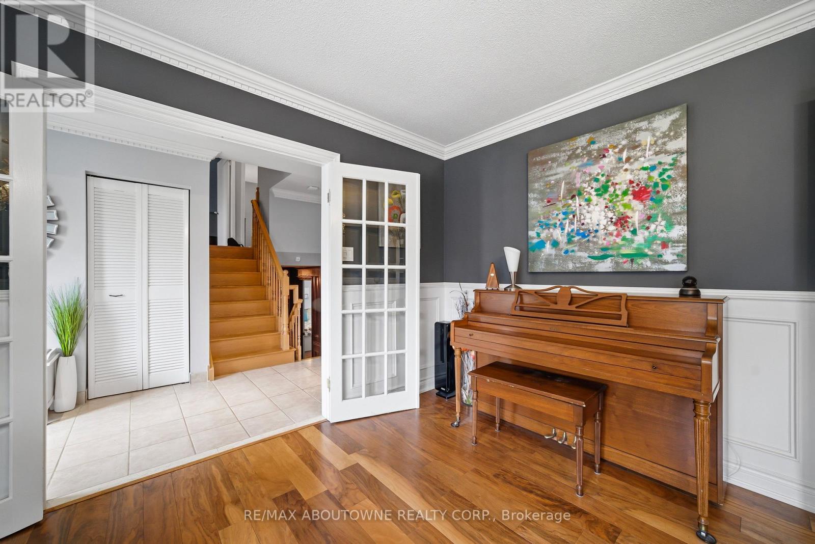 1100 Shaw Street, Oakville, Ontario  L6L 2R8 - Photo 7 - W13024694