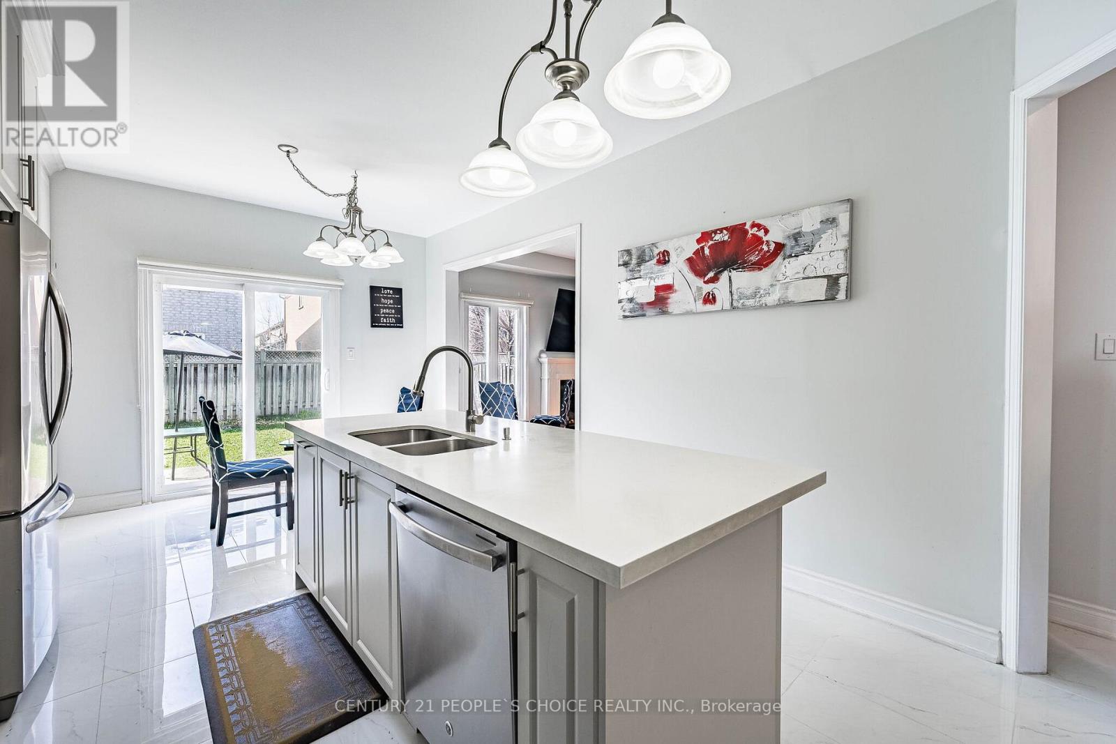 23 Smoothwater Street, Brampton, Ontario  L6R 2G2 - Photo 10 - W13024702