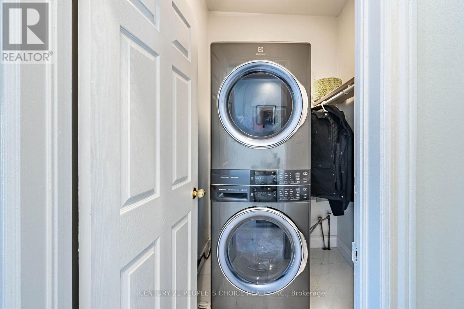 23 Smoothwater Street, Brampton, Ontario  L6R 2G2 - Photo 26 - W13024702