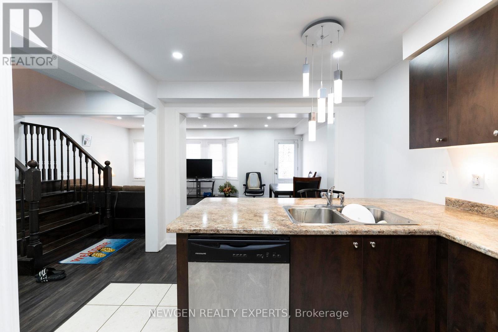 51 Colonel Frank Ching Crescent, Brampton, Ontario  L6Y 5W4 - Photo 16 - W13024740