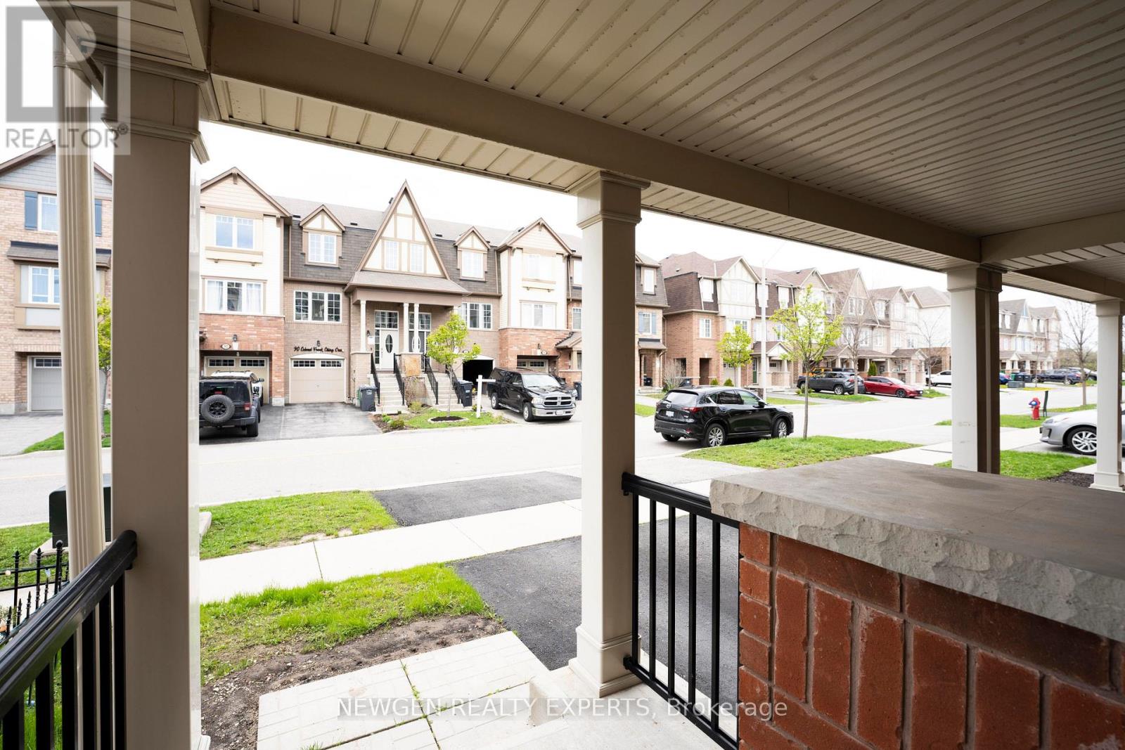 51 Colonel Frank Ching Crescent, Brampton, Ontario  L6Y 5W4 - Photo 6 - W13024740