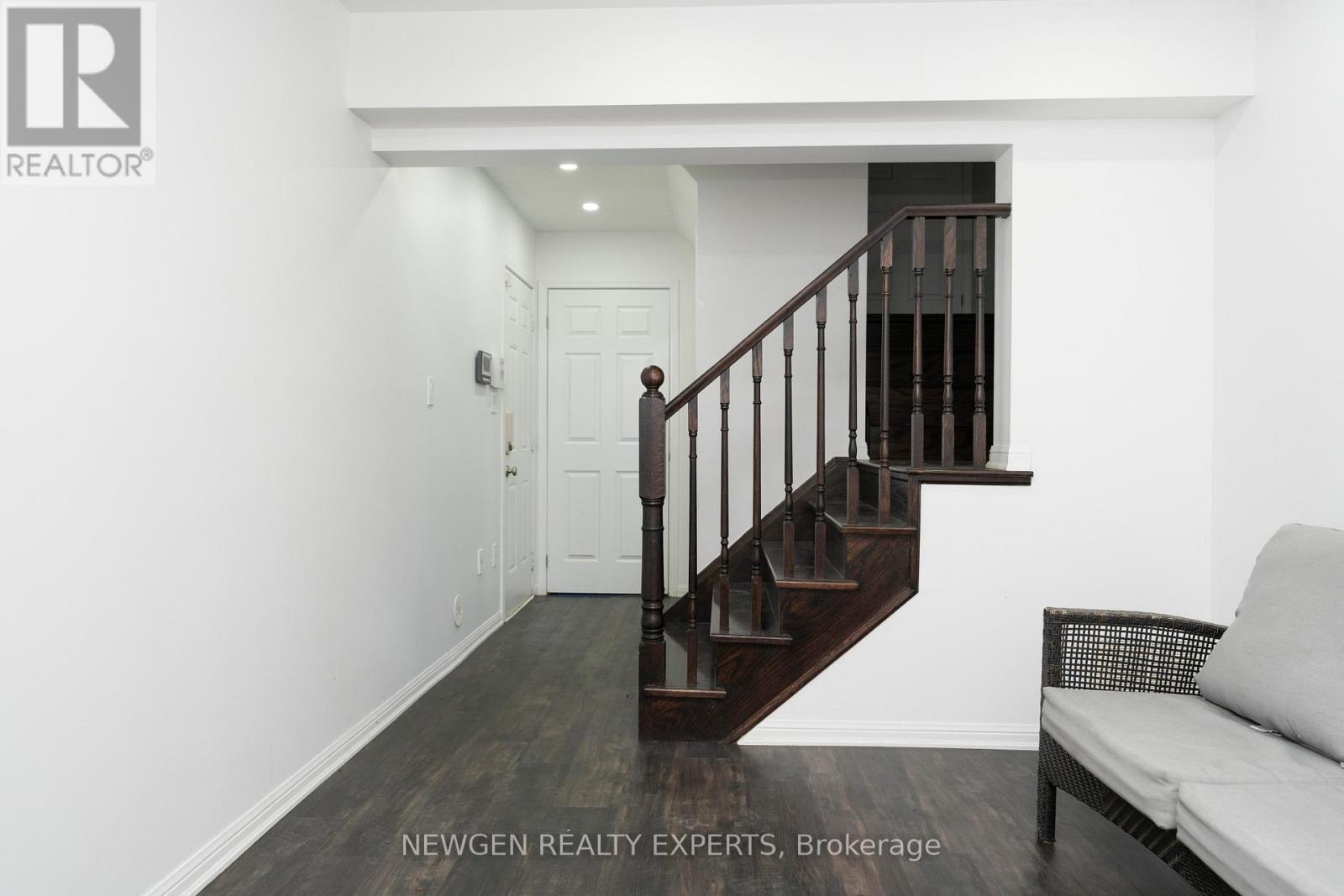 51 Colonel Frank Ching Crescent, Brampton, Ontario  L6Y 5W4 - Photo 7 - W13024740