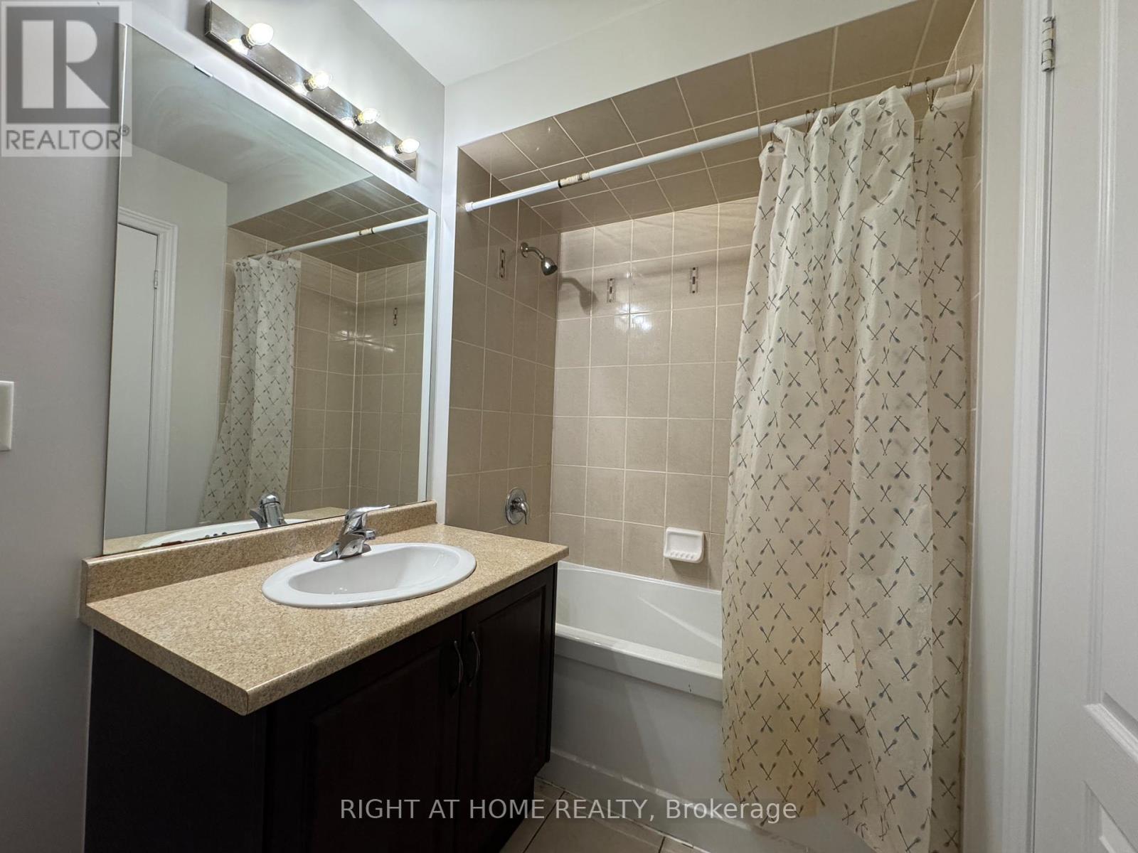 1433 Granrock Crescent, Mississauga, Ontario  L5V 0E1 - Photo 30 - W13024764