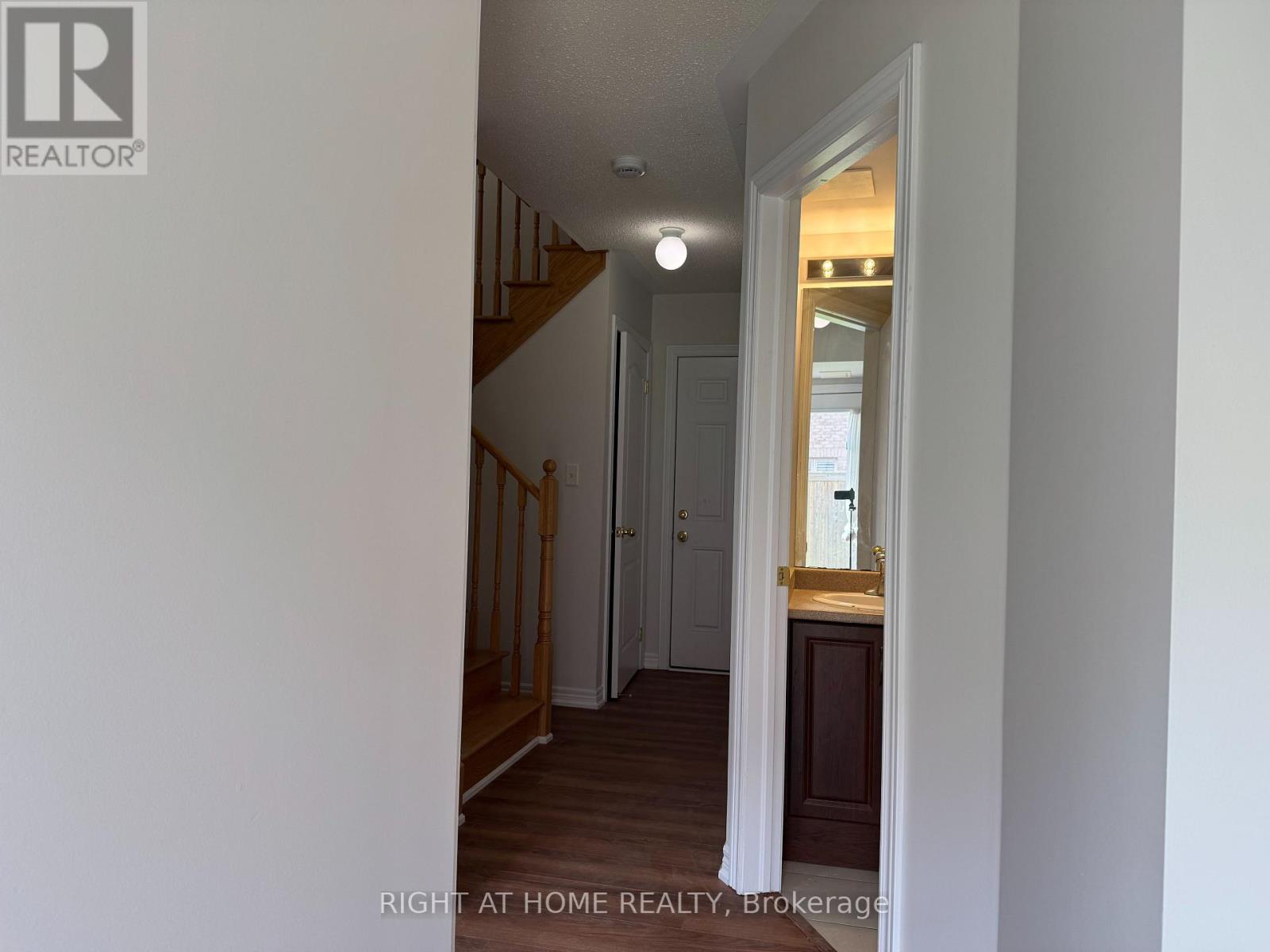 1433 Granrock Crescent, Mississauga, Ontario  L5V 0E1 - Photo 31 - W13024764