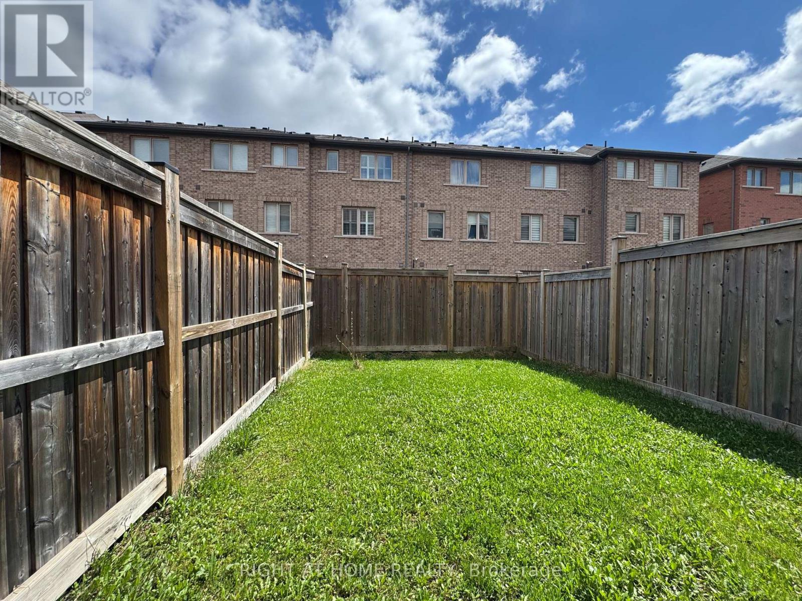 1433 Granrock Crescent, Mississauga, Ontario  L5V 0E1 - Photo 39 - W13024764