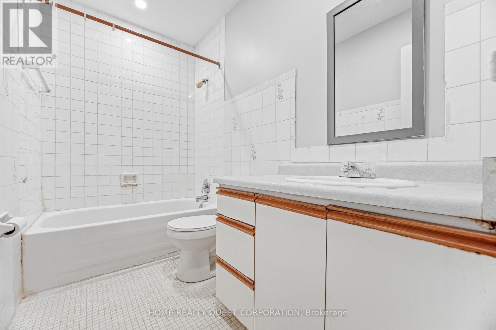 203 - 45 Silverstone Drive, Toronto, Ontario  M9V 4B1 - Photo 30 - W13024848