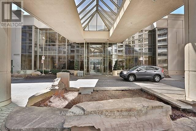 2601 - 3880 Duke Of York Boulevard, Mississauga, Ontario  L5B 4M7 - Photo 3 - W13024856