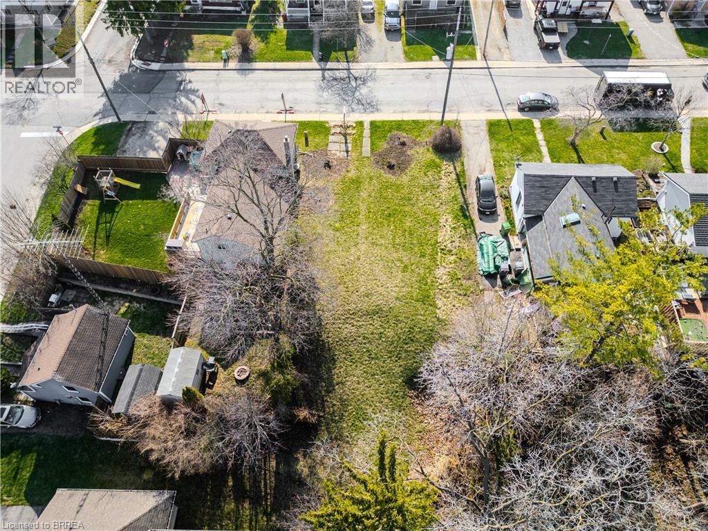 32 Washington Street, Paris, Ontario  N3L 2A5 - Photo 6 - 40820350