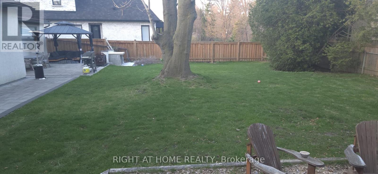 1565 Kipper Avenue, Mississauga, Ontario  L5G 4C9 - Photo 14 - W12878650