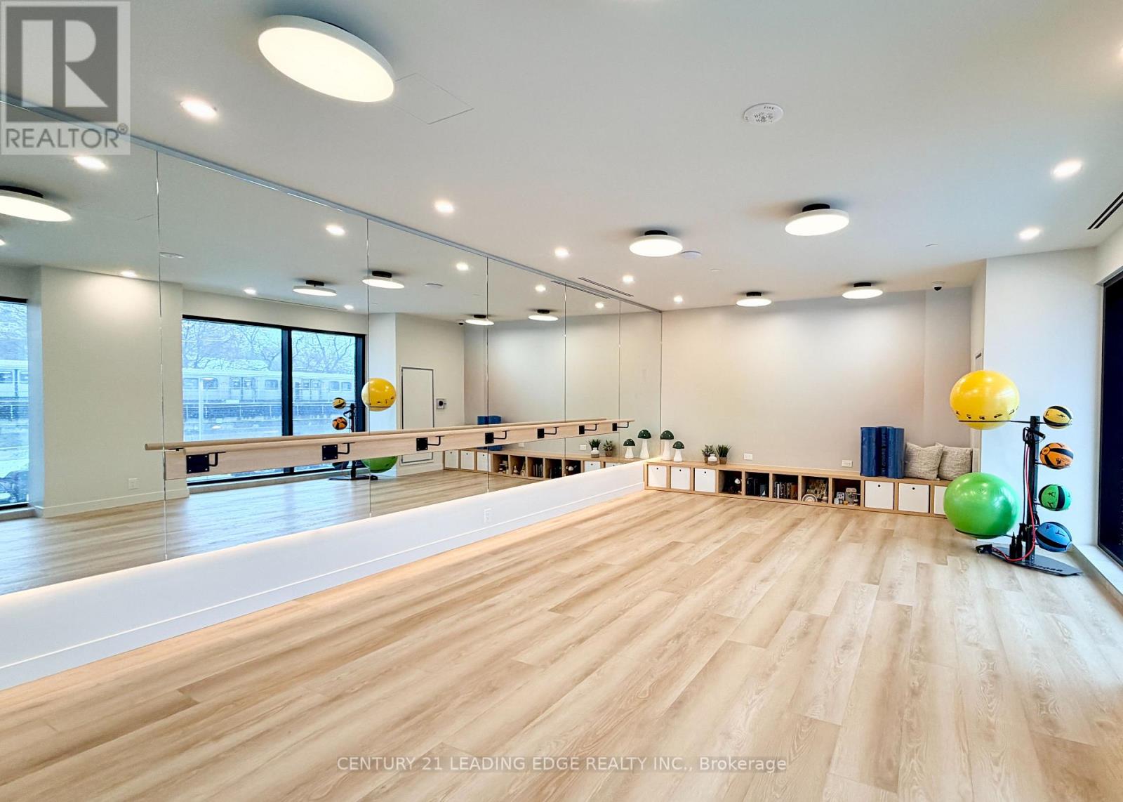 706 - 1660 Bloor Street W, Toronto, Ontario  M6P 1A8 - Photo 31 - W12947986