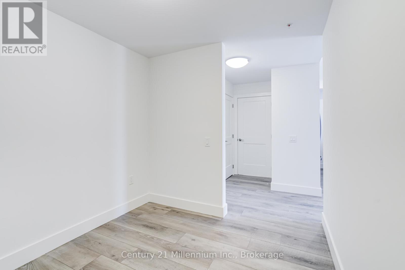 519 - 4 Kimberly Lane, Collingwood, Ontario  L9Y 1E4 - Photo 8 - S12698742