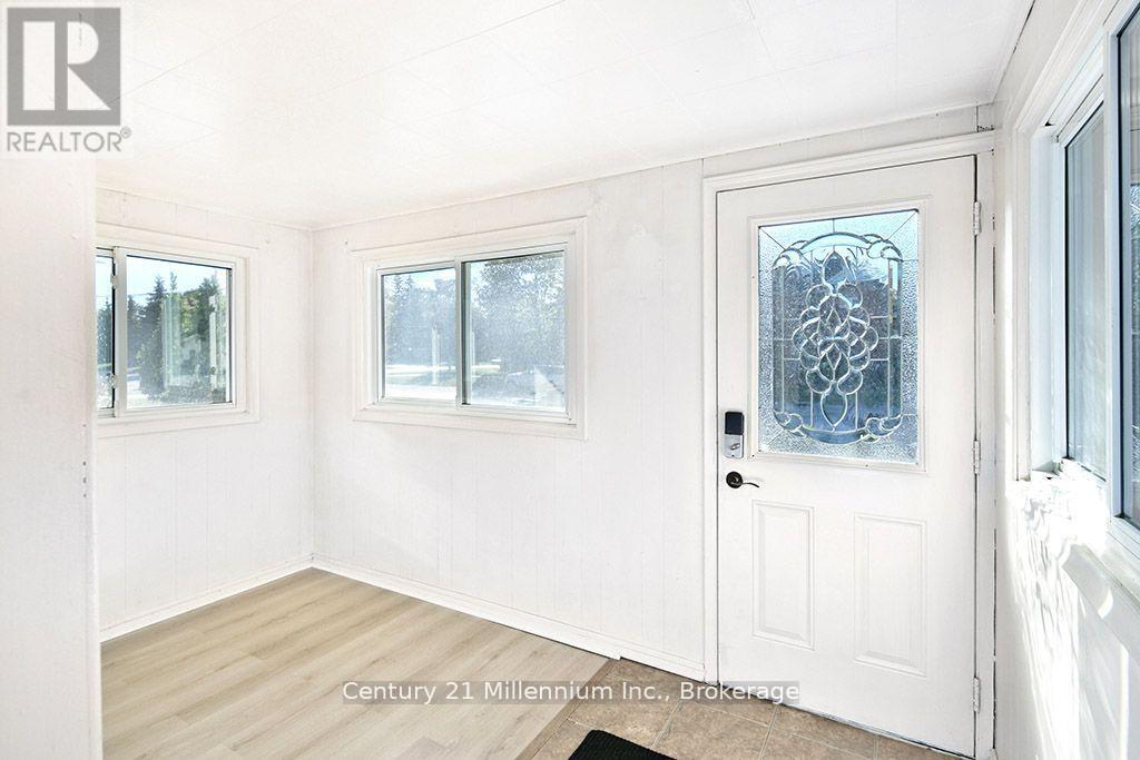 479 Hurontario Street, Collingwood, Ontario  L9Y 2M7 - Photo 7 - S12888582