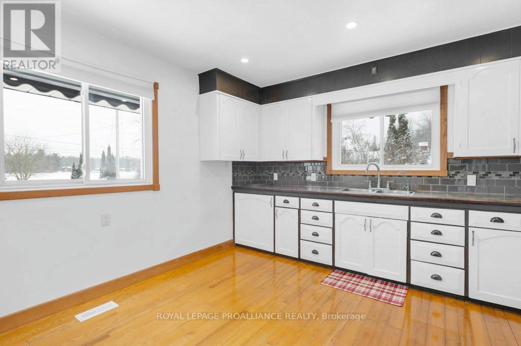 556 Rosebush Road, Quinte West, Ontario  K0K 2C0 - Photo 15 - X13024612